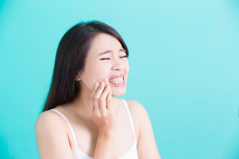 Invisalign Sensitive Teeth: How Long Does It Last and Can You Manage It?