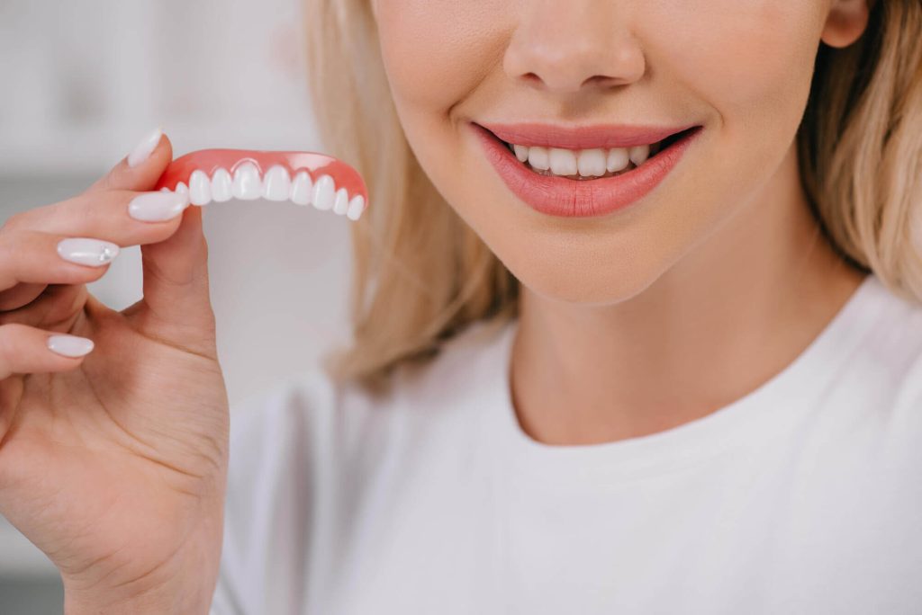 How to Whiten Dentures: Removing and Preventing Surface Stains