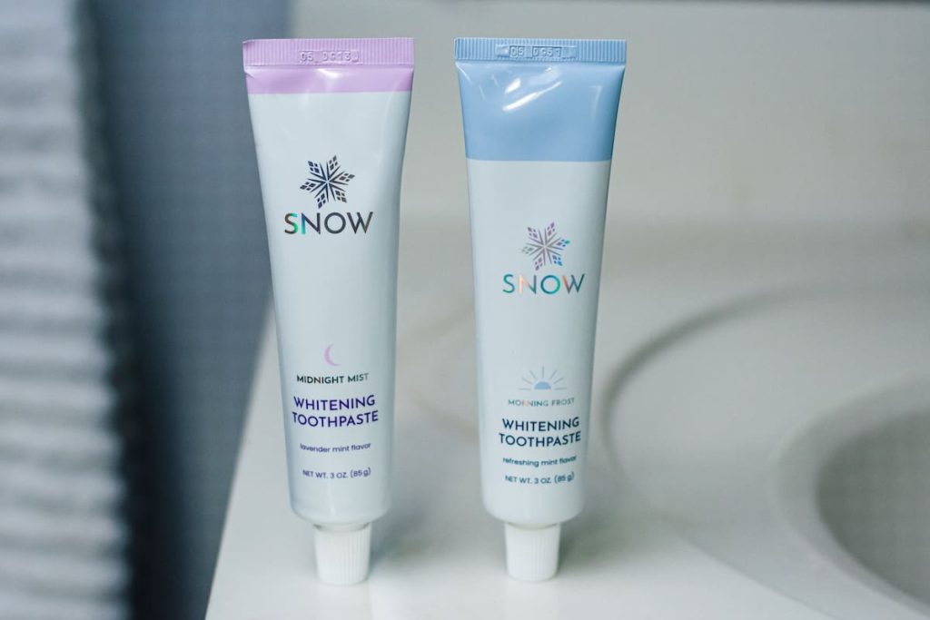 Snow Toothpaste Reviews: Is This the Best Toothpaste for White Teeth ...